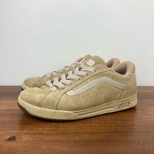 Vans Giulietta Vintage Beige Suede Low Skate Sneakers 52334 Women’s Size 7.5.
